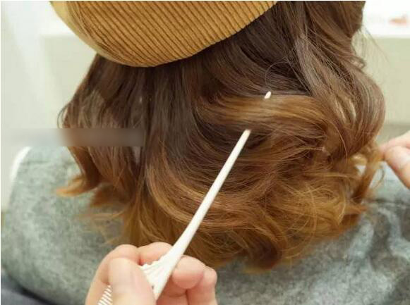 斜戴貝蕾帽 斜戴貝蕾帽