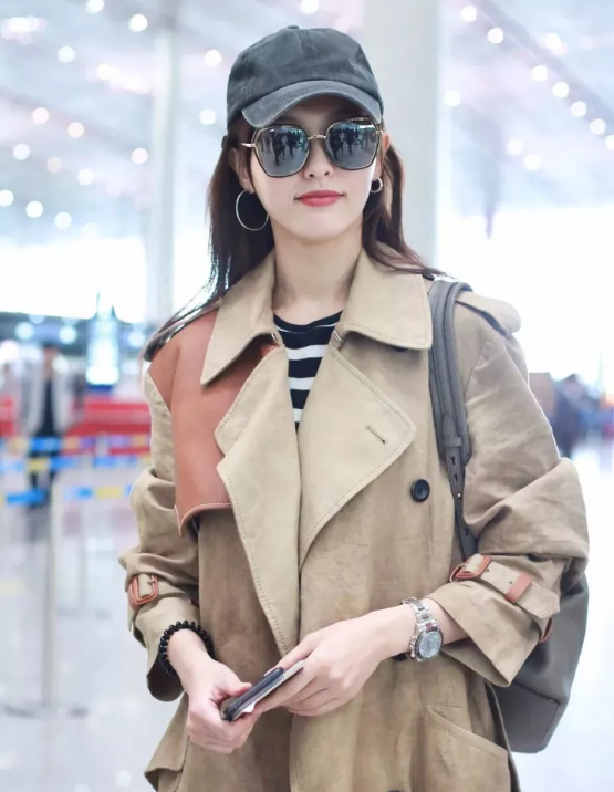 今年秋冬最chic！原來短發(fā)和帽子這么配?。? border=