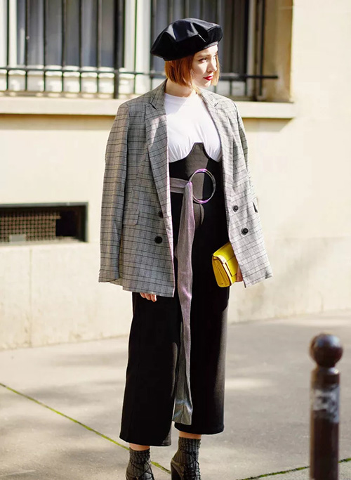 秋冬最適合戴帽子的發(fā)型不只土馬尾 秋冬最適合戴帽子的發(fā)型不只土馬尾