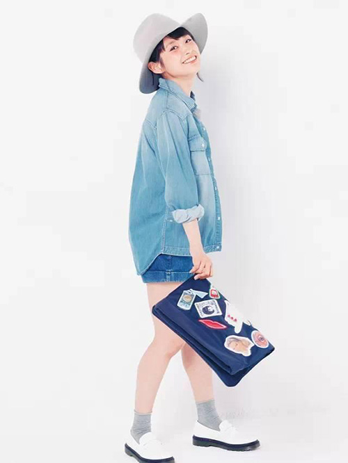 教你根據(jù)帽子與臉型的搭配方法 教你根據(jù)帽子與臉型的搭配方法