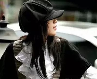 不再老土嚴冬帽子戴出花樣經(jīng) 不再老土嚴冬帽子戴出花樣經(jīng)