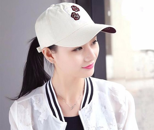 美麗的帽子，帶給你不一樣的春天